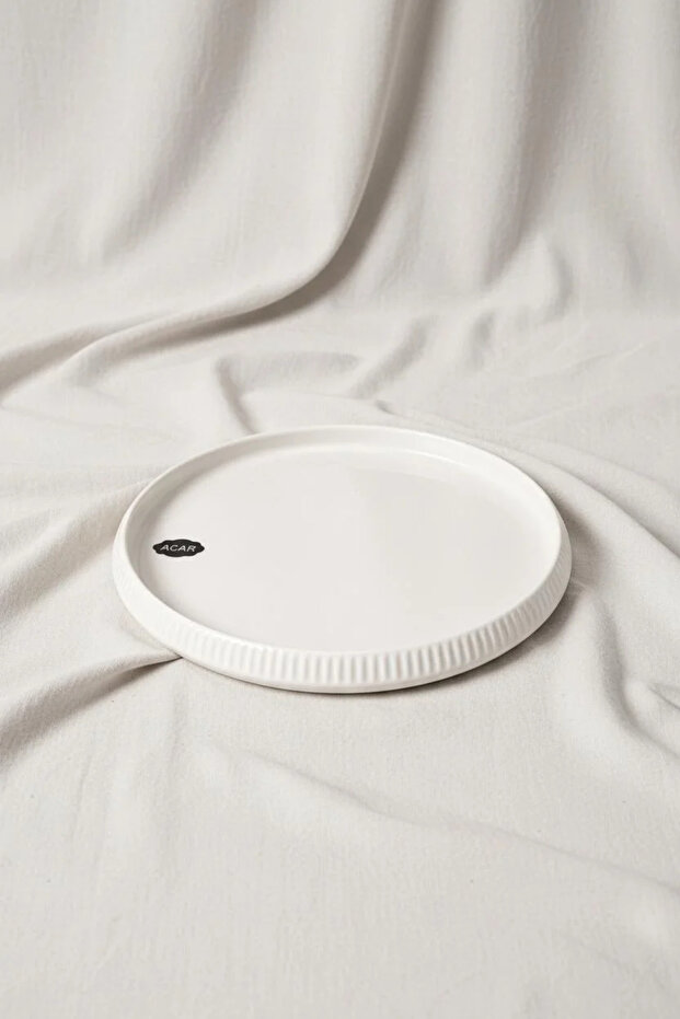Acar Line Detailed Round Porcelain Dinner Plate 26X3 cm 26 X 26