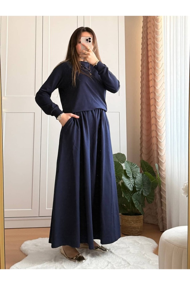 Skirted Sweatshirt Set