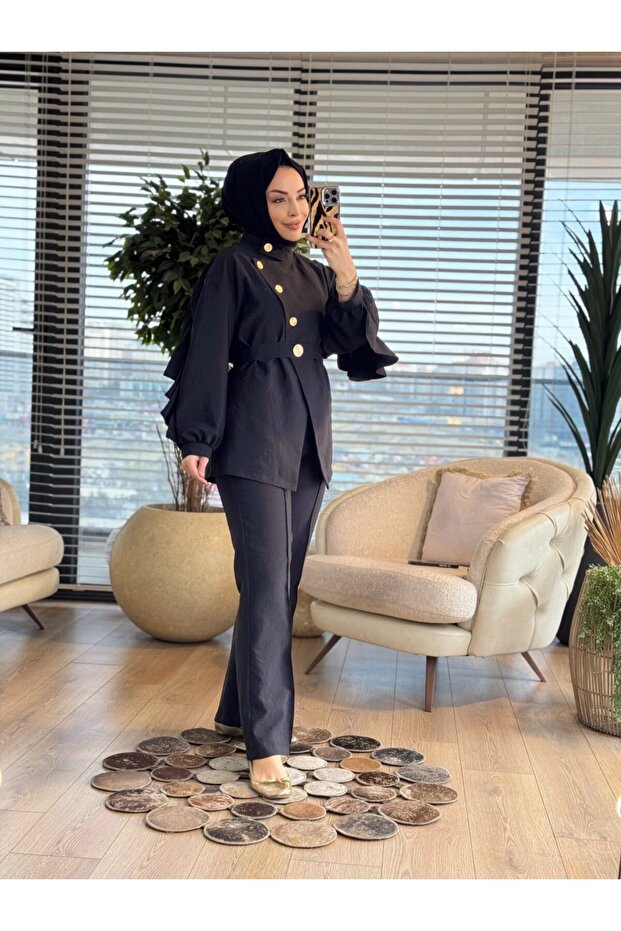 824 طقم أزرار ذهبية على شكل مثلث أمامي باللون الأسود