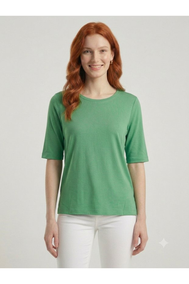 Women's Short Sleeve Round Neck Green T-Shirt
