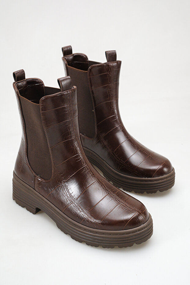 S225 Women's Crocodile Patterned Rubber Detailed Thick Sole Chelsea Boots