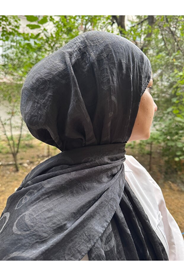 شال جاكار من القطن الناعم ذو نمط حلقات صغيرة وكبيرة