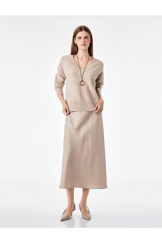 Normal Waist Midi Flared Satin Skirt