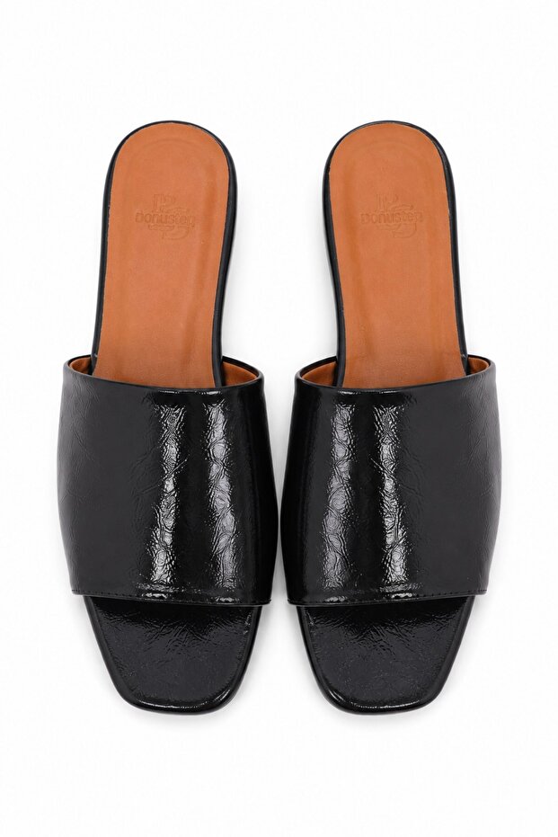 Lora Women's Single-Strap Patent Leather Textured Slippers - Stylish Everyday Slippers for Home and Outdoor Use