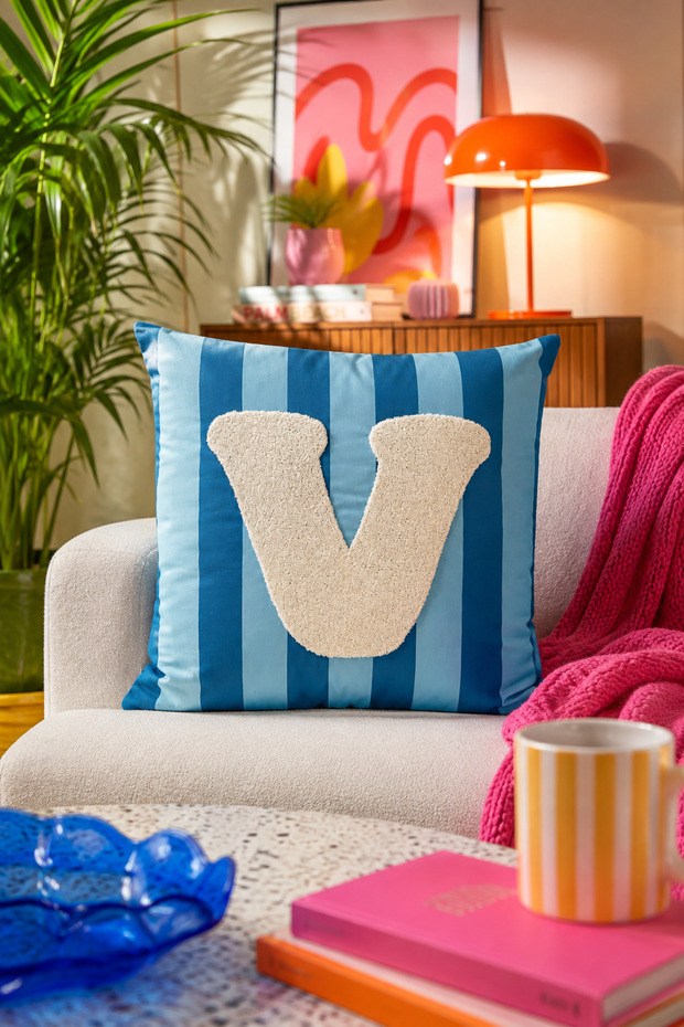 Punch Embroidered Throw Pillow Cover - 43*43 cm - Blue Letter V - Pnk001