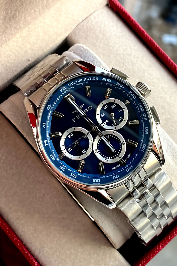 Men's wristwatch steel band 2 years warranty waterproof boxed