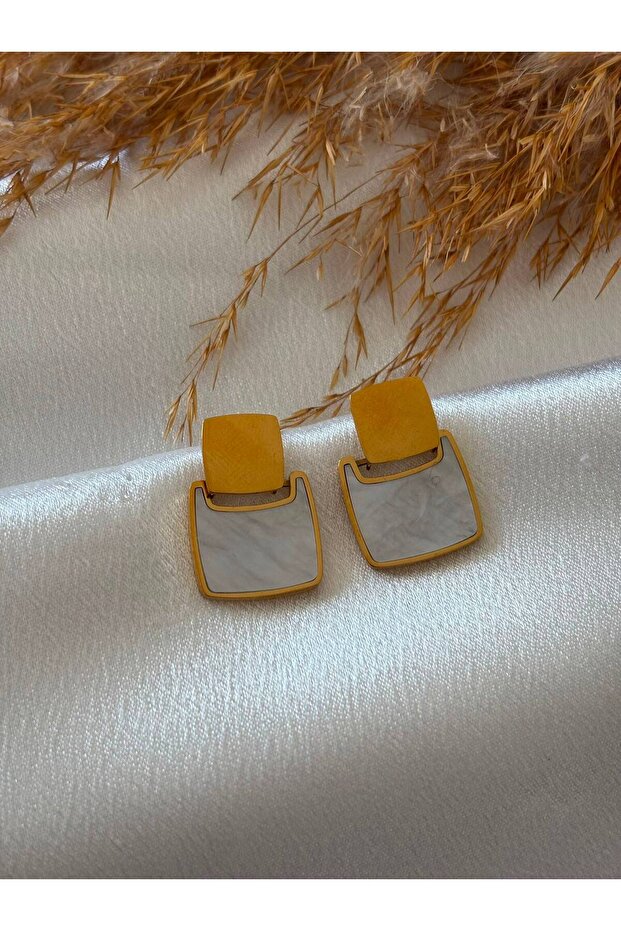 White Pearlescent Gold Steel Earrings