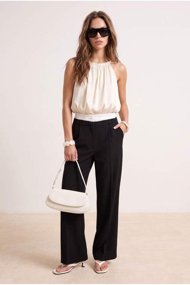 Siyah Wide Leg Bel Boxer Detaylı Dokuma Kumaş Pantolon TWOAW24PL00273 - 2
