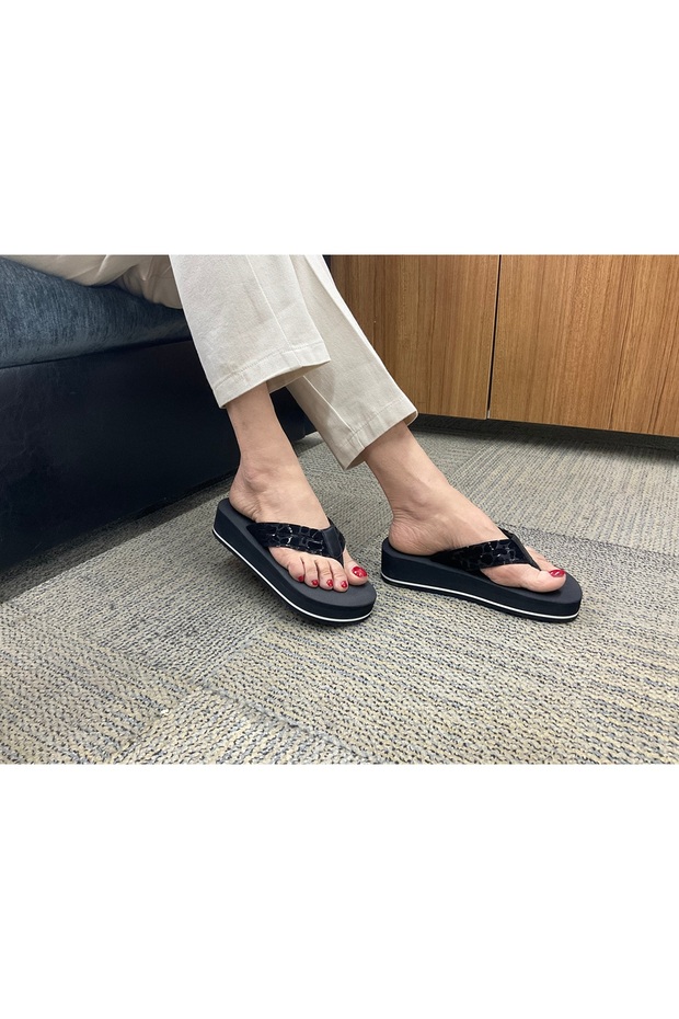 Axel Leopard Black Wedge Heel Women's Flip Flops Beach Slippers Flip Flops (4.0) cm