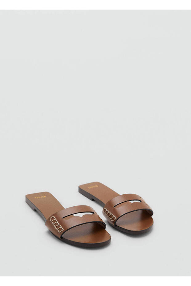 Leather banded sandals