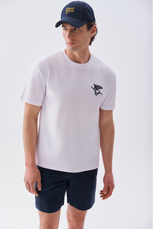 Men's White Printed Comfort Fit Crew Neck T-Shirt