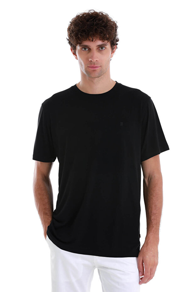 Black Regular Fit Plain Crew Neck Knit T-Shirt