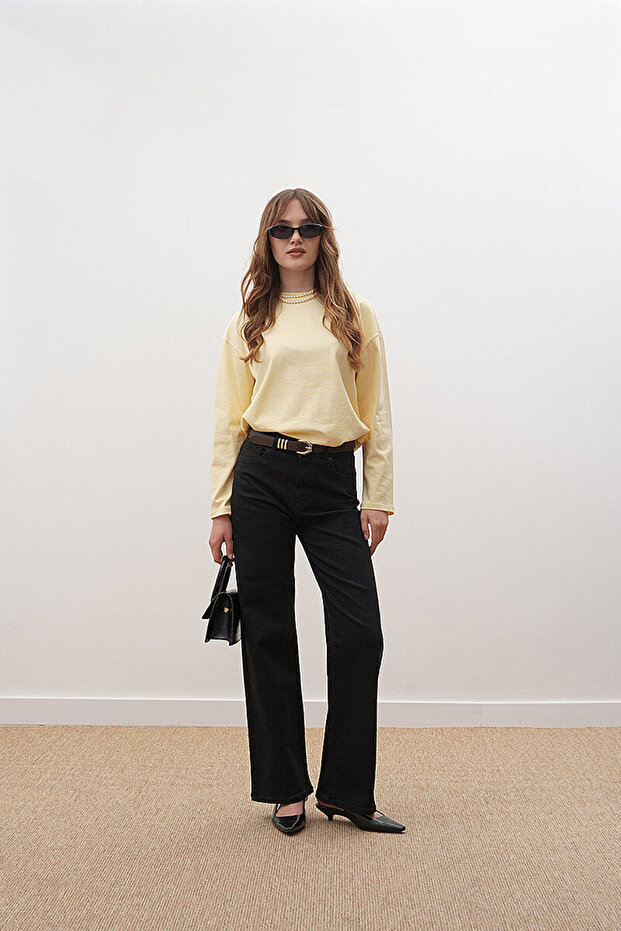 Classic Pipe Leg Jeans Black