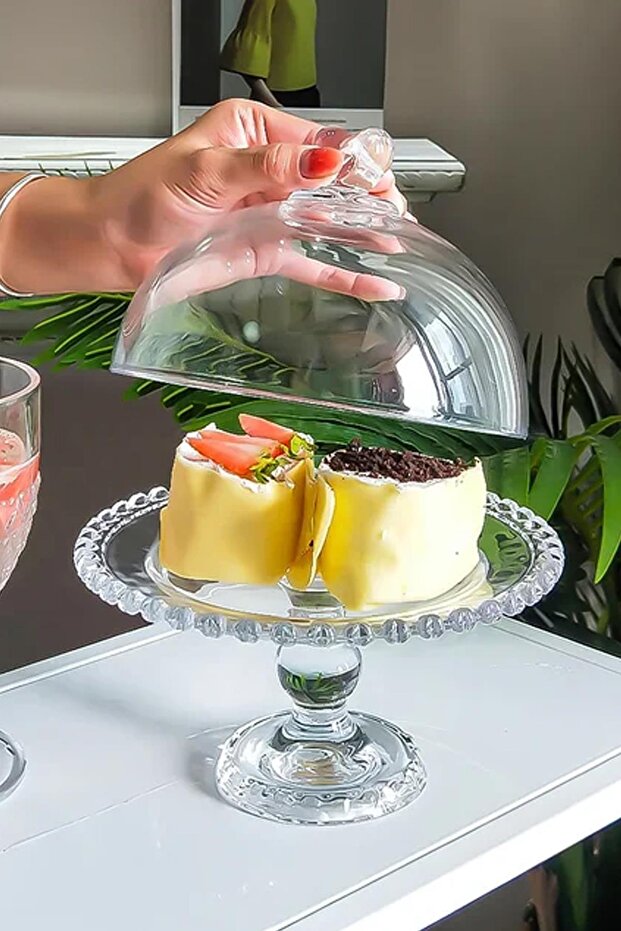 Luxury Glass Leg Cake Pastry Jar, Serve Presentation Bead Heart