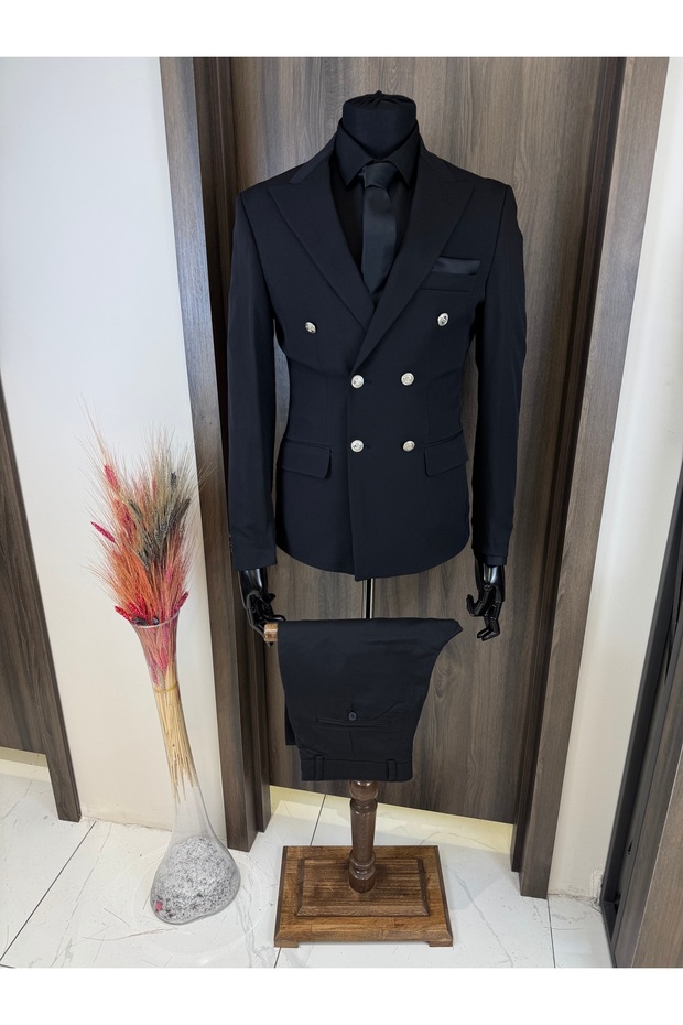 Italian Style Slim Fit Black Double-Breasted Jacket