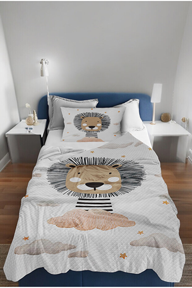 Cute Lion Single Pique Background Curtain