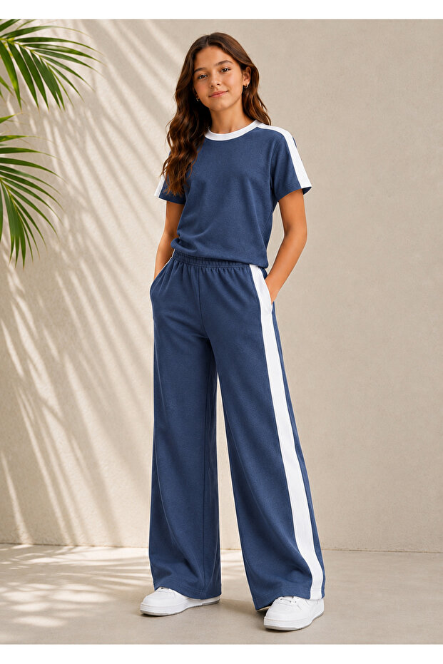 Girls' Baggy Set with Shoulder and Side Stripes, 2-Ply Compact Lycra, Combed Cotton Fabric That Doesn'T Pill