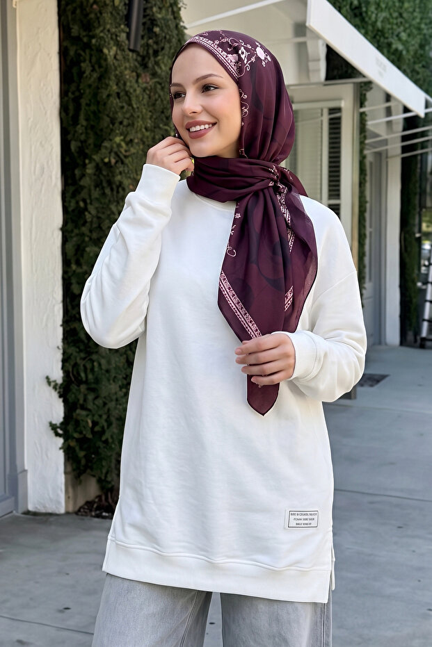 Etiket Detail Basic White Tunic