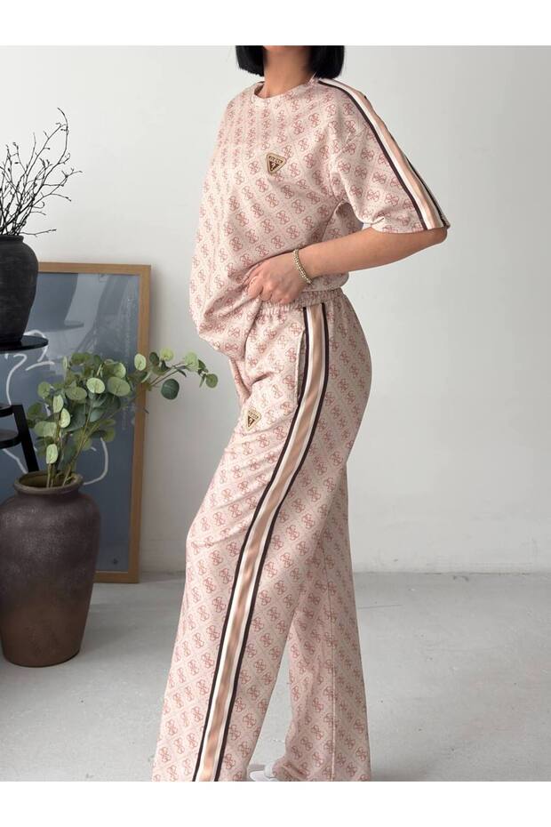 women's tracksuit - 1