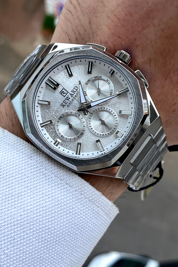 Gift for Lover, Original Men's Wristwatch with Special Box, 2 Years Warranty