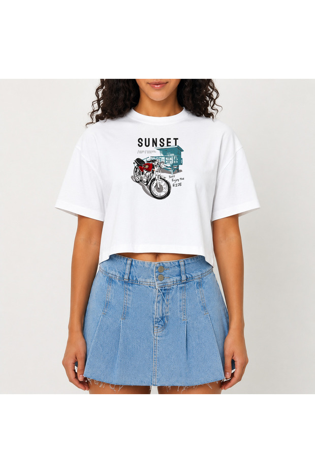 Crop T-Shirt White Printed Relaxed Fit Raw Cut Basic Short Tshirt