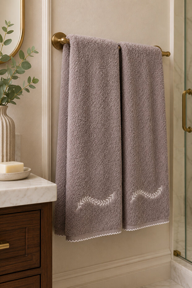 Sienna Leaf Embroidered 100% Cotton 2-Piece Towel Set - Dark Brown