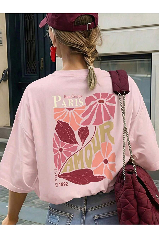 تي شيرت نسائي كبير الحجم مطبوع عليه Paris Amour