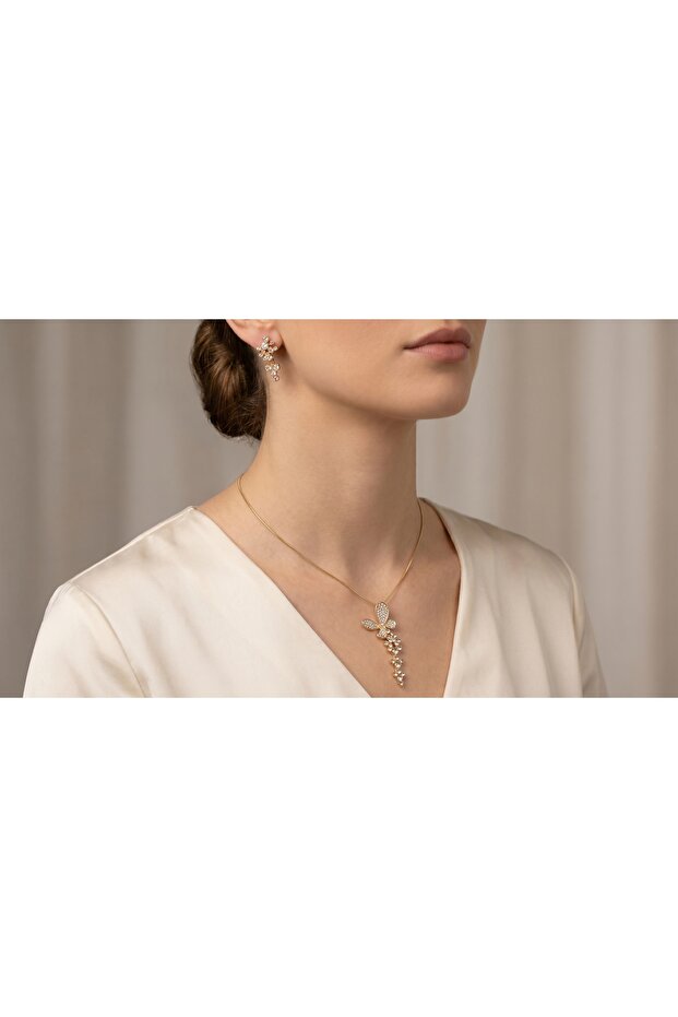 Floral Cascade Gold Pendant & Earring Set