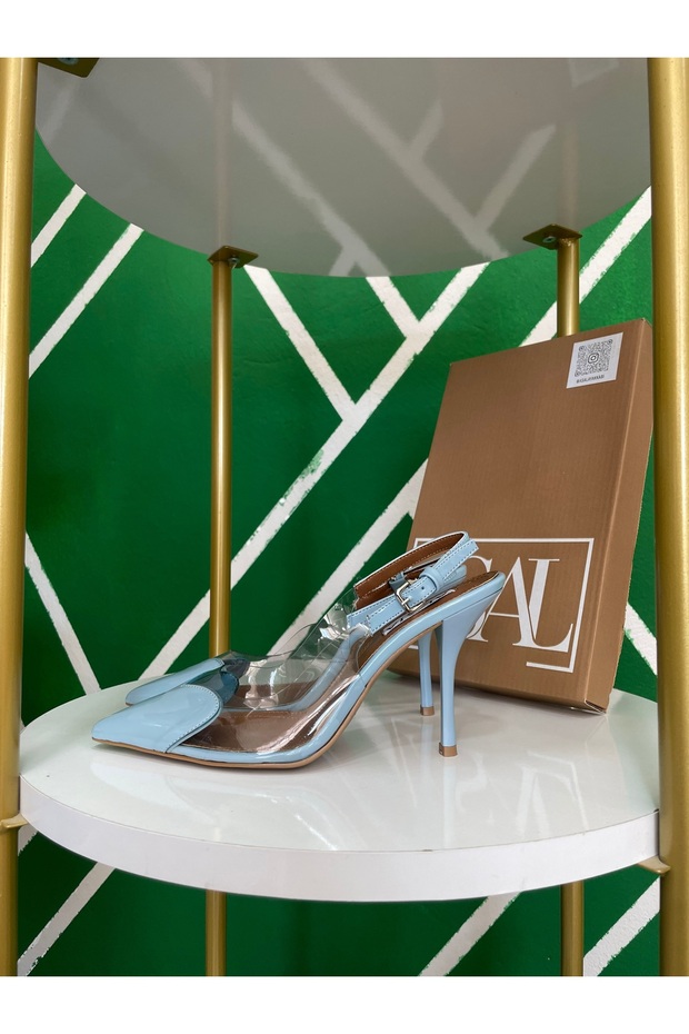 Design Heart Detail Stiletto