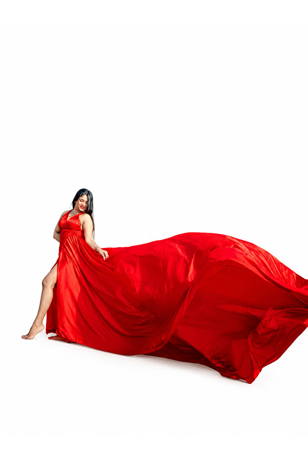 long tail flying dress