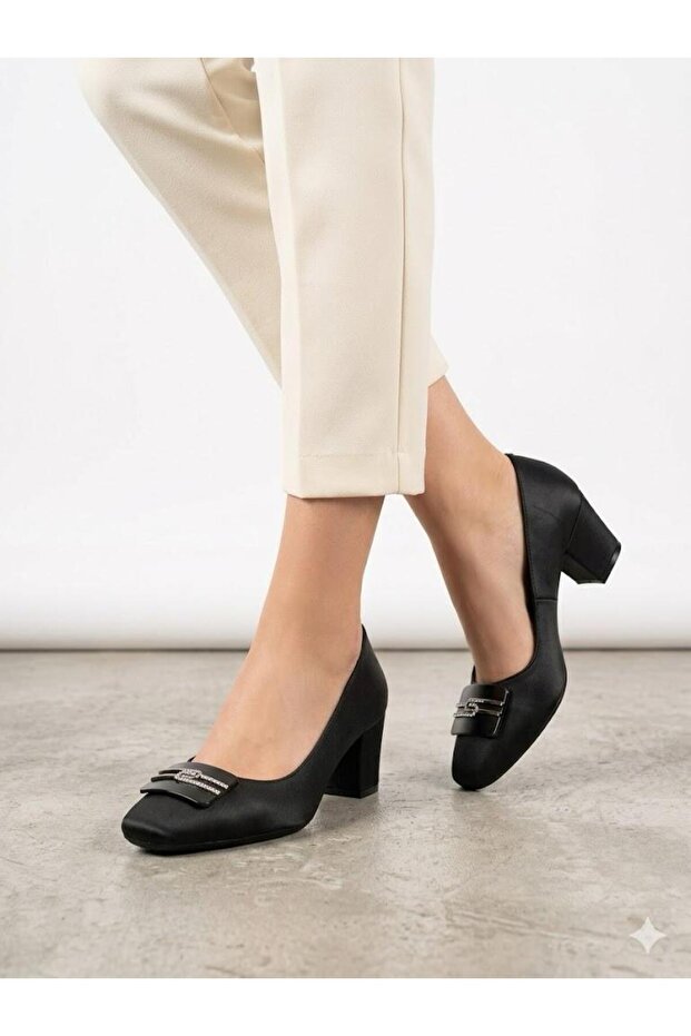 Women's Black Thick Heel Comfortable Fit Heeled Shoes