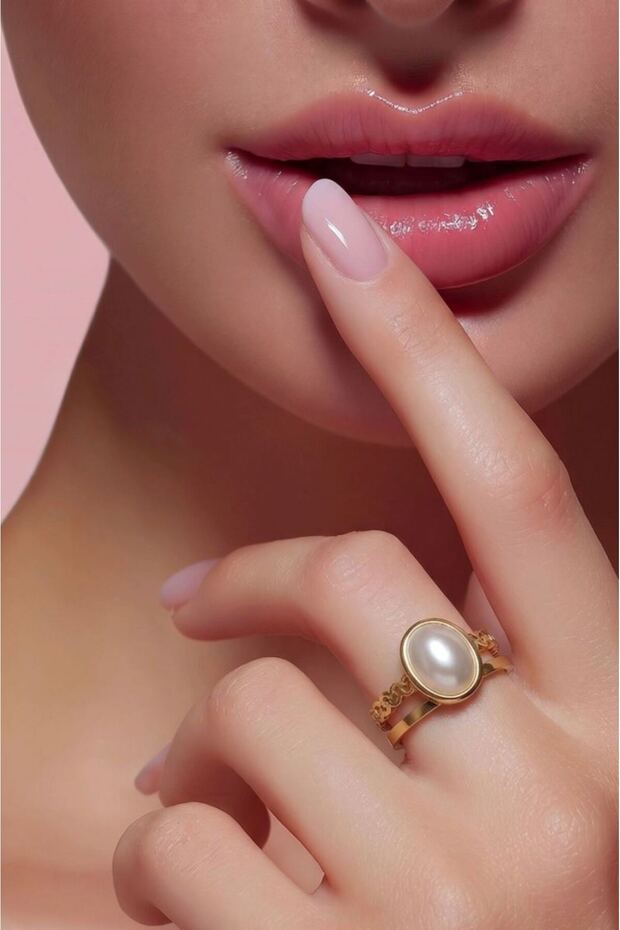 Number 7 Pearl Patterned Luxury Ring