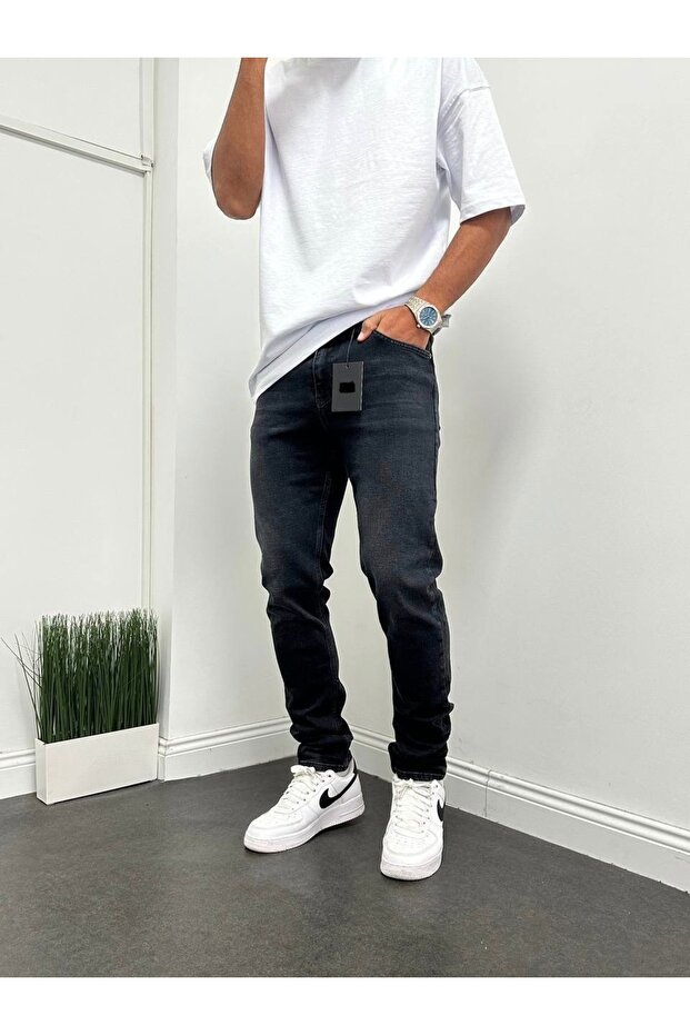 Men's Regular Fit Straight Leg Stretchy Lycra Denim Jeans Trousers