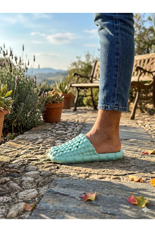Closed-toe slippers for bathroom, balcony, garden, and toilet - 05843