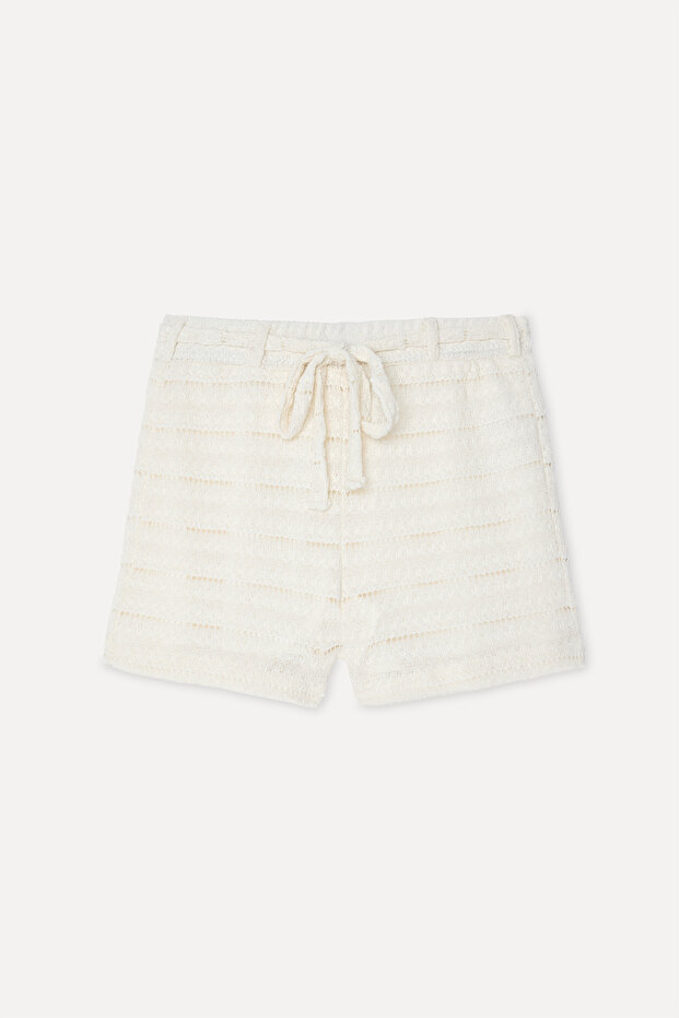 Women's Ecru Comfort Fit Knitted Shorts
