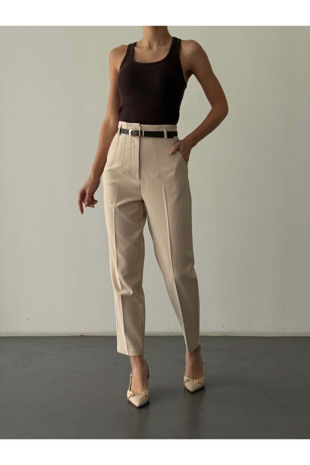 26Ypnt01612 Beige Women's Trousers