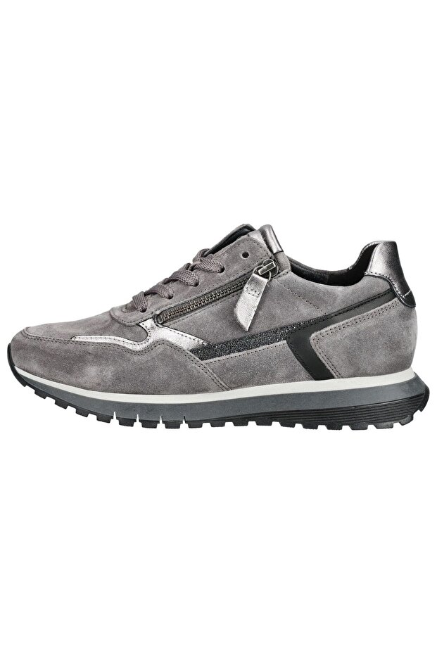 Sneaker - 2