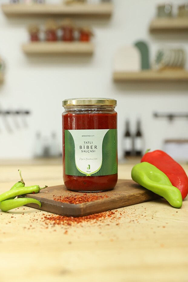Yöresel Tatlı Biber Salçası 700gr