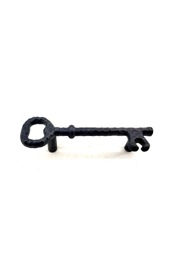 Antique Style Decorative Brass Key-Shaped Door Pull Handle, Furniture, Chest, Box Handle - 96mm, O
