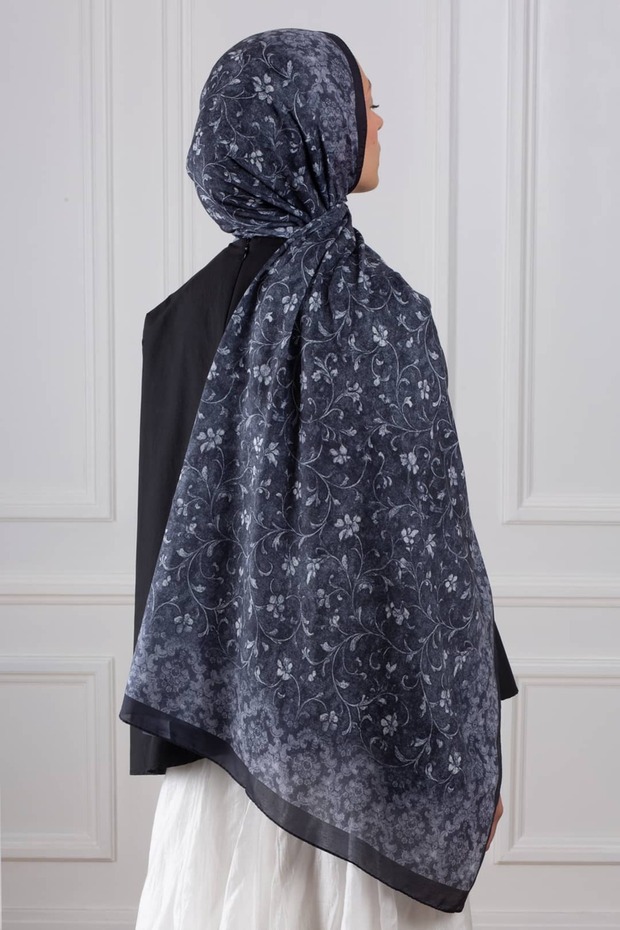 Ethnic Floral Patterned Soft Shawl Black