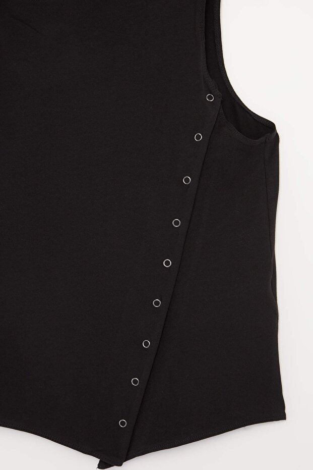 Teen Siyah Fitted/Vücuda Oturan Kayık Yaka Kolsuz Crop Esnek Örme Büyük Beden Bluz TBBSS26AF00167 - 7