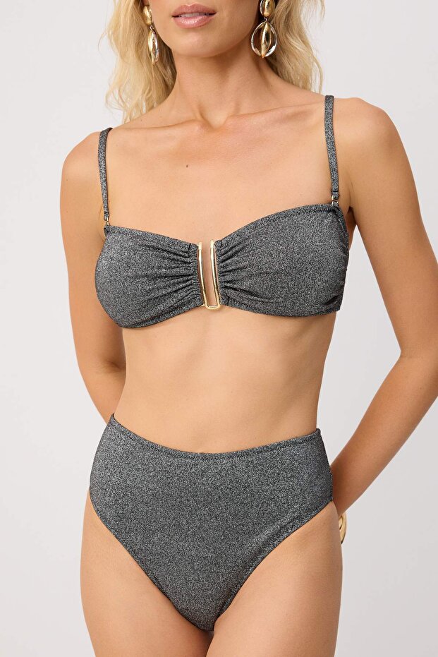 Siyah Simli Aksesuarlı Straplez Kaplı Regular Yüksek Bel Bikini Takımı TBESS24BT00054 - 3