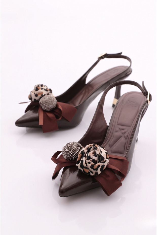 2026 Women's Accessory Heeled Shoes