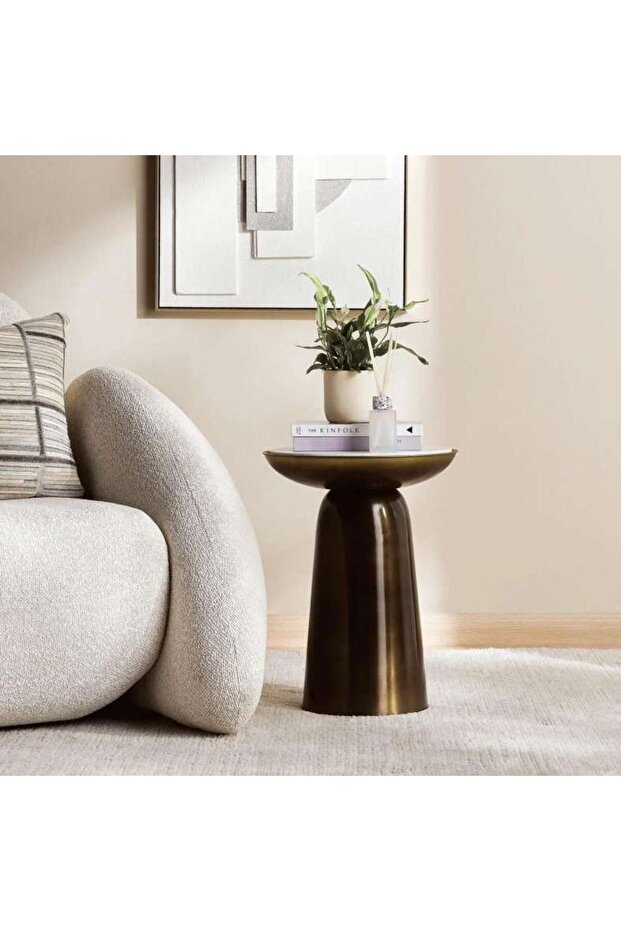 Cyma Accent Table Marble - Brass Antique