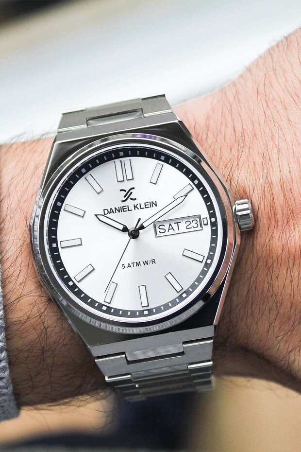 Dk455670 Men's Steel Band Wristwatch