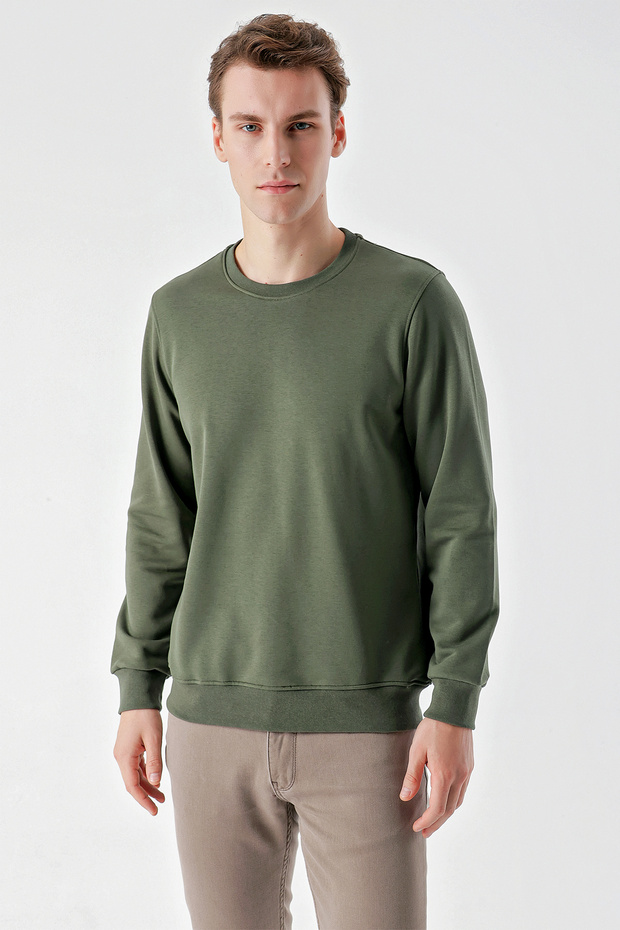 Men's Green Basic Crew Neck Sweat-Shirt - 1