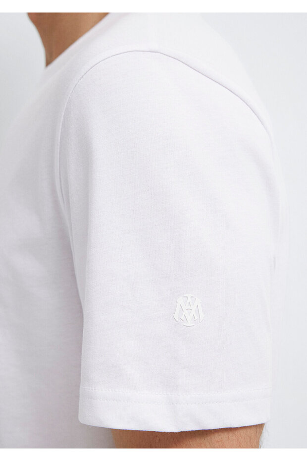 Weißes Basic-T-Shirt mit normaler Passform 0613477-620 - 8