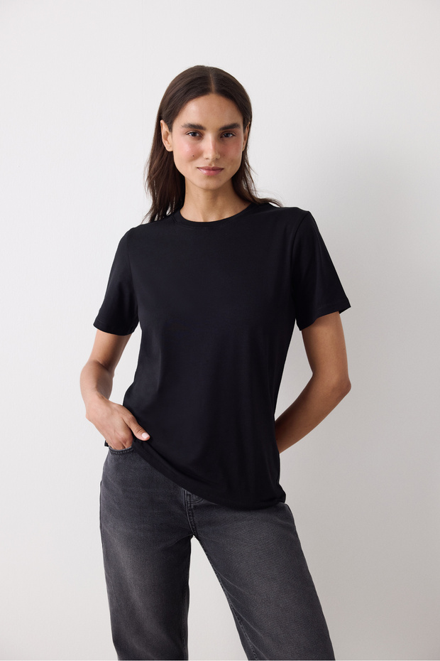 Siyah Basic Regular Fit Tişört - 2