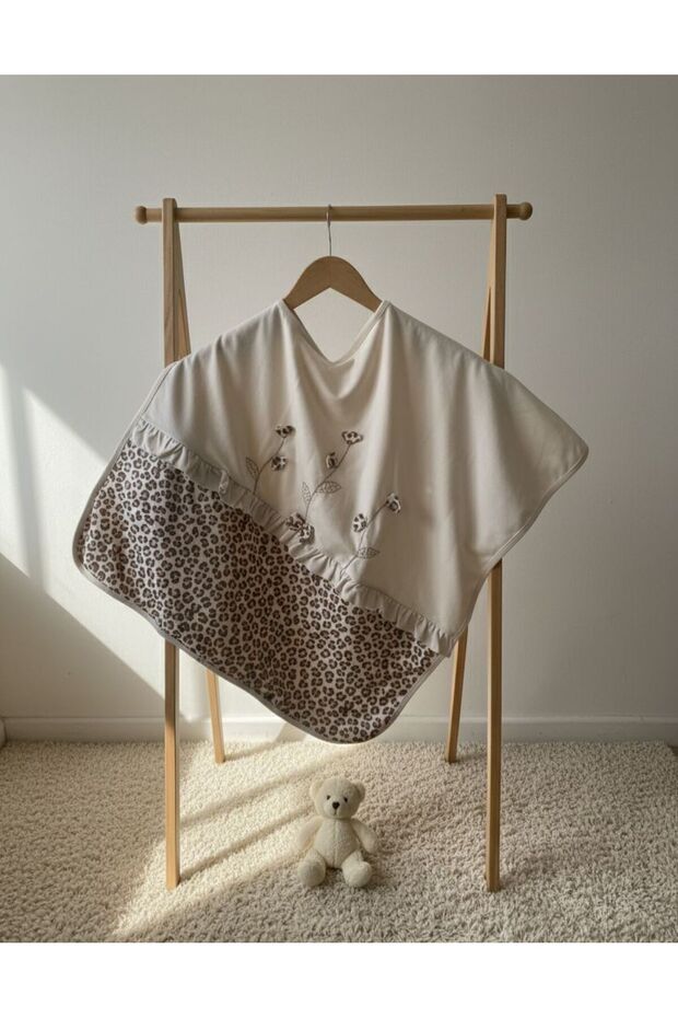 Leopard Pattern Cream 85X90 Double Layer Baby Blanket 100% Cotton Interlock Cover Newborn Hospital Release