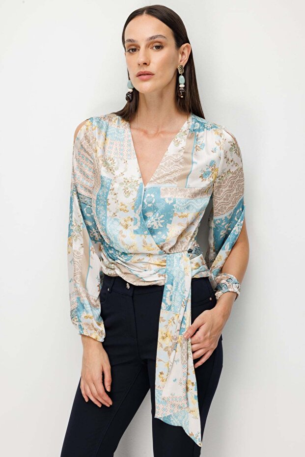 Beli Scarf Patterned Crop Blouse - 2
